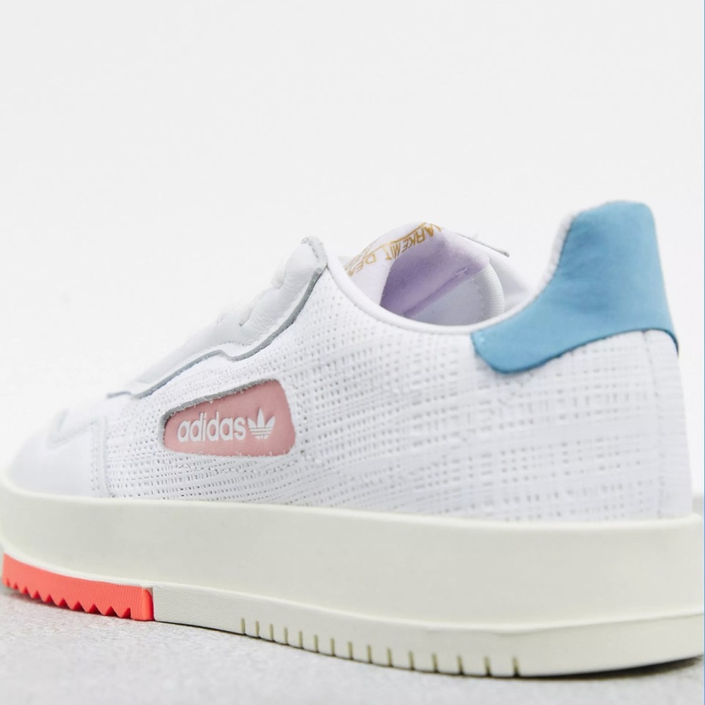 adidas originals sc premiere sneakers in off white